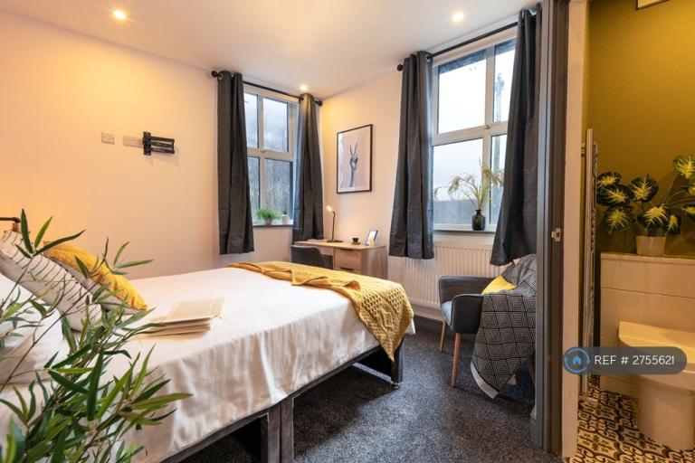 1 bedroom in Church Street East, Radcliffe, Manchester, M26 (#2755621)