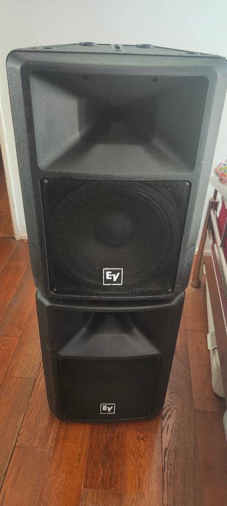 4 x EV SX300 Speakers