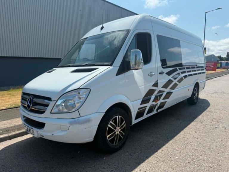 2009 Mercedes-Benz Sprinter RACE VAN CAMPER VAN MOTORHOME PANEL VAN DIESEL Manual