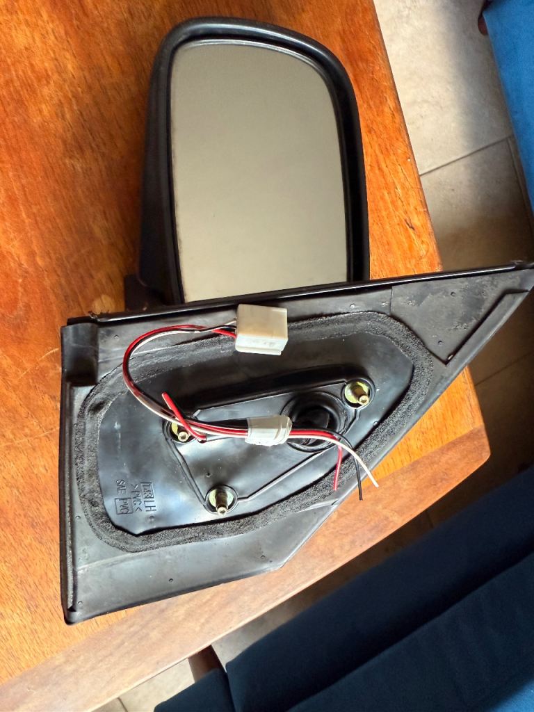 Toyota Yaris passenger wing Mirror