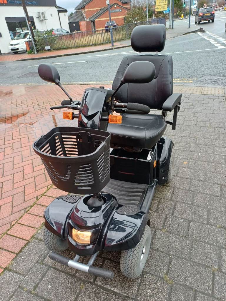 8mph mobility scooter black