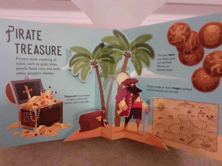 Pirates 10 Pop Ups Book Brand New