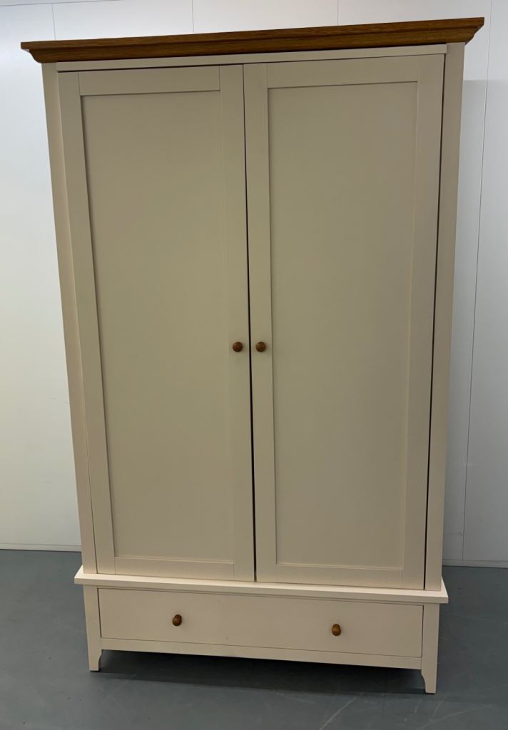 Double Wardrobe (already dissembled) Can Deliver