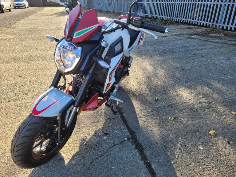 Sinnis, AKUMA, 125cc