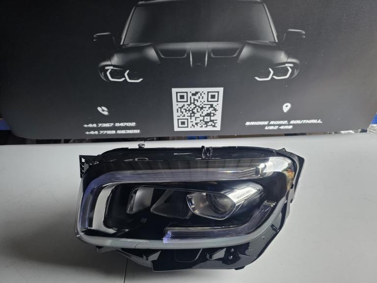 MERCEDES GLB LED COMPLETE PASSENGER SIDE HEADLIGHT 2019-2022