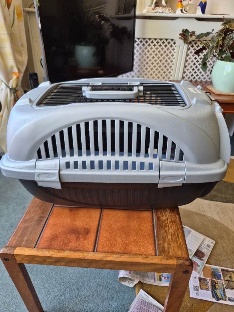 Ferplast Atlas deluxe open pet carrier