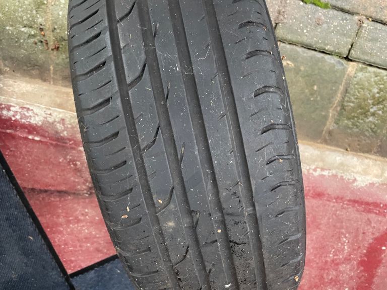 CONTINENTAL 215/55 R 18 PART WORN TYRE
