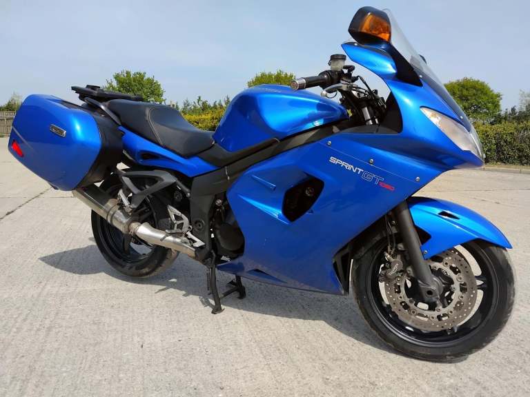 2015 65 TRIUMPH SPRINT GT1050 ABS GT 1050 TOURER BLUE PANNIERS NEW MOT ST