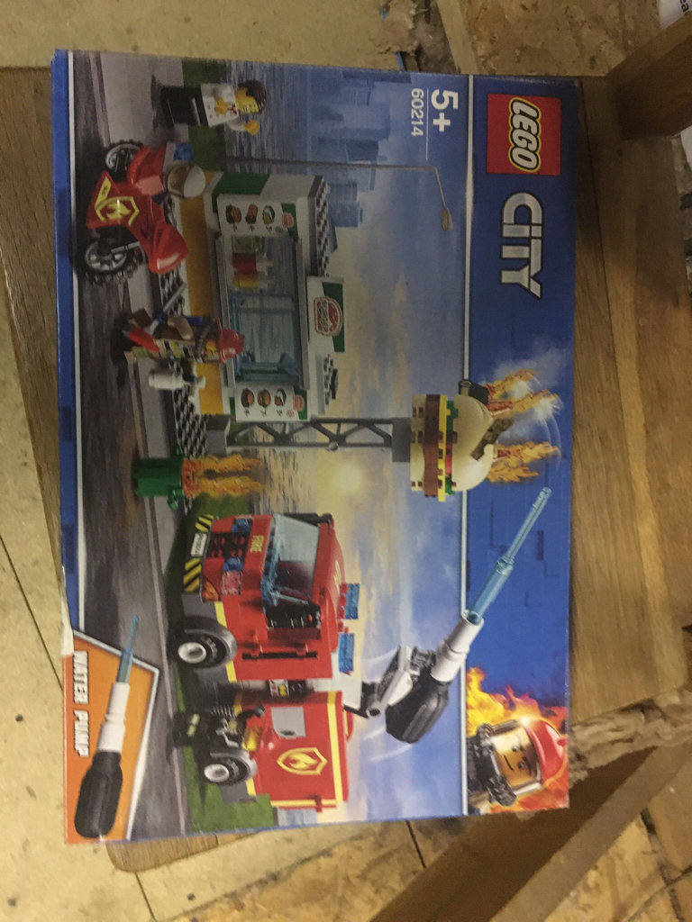 Lego city set 60214