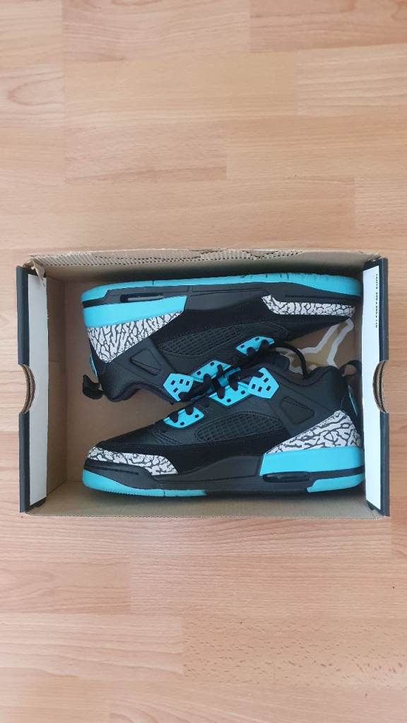 Jordan Spizike Low (gs) size 4.5 uk