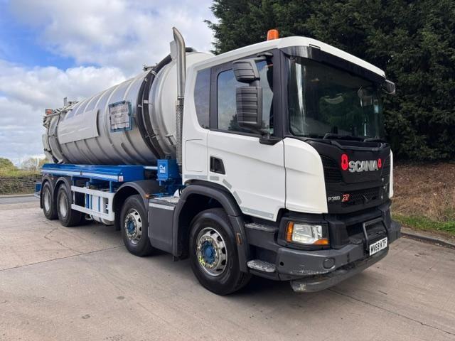 2019 69 Scania P360 XT 8x4 Whale stainless steel vacuum tanker, full rear door