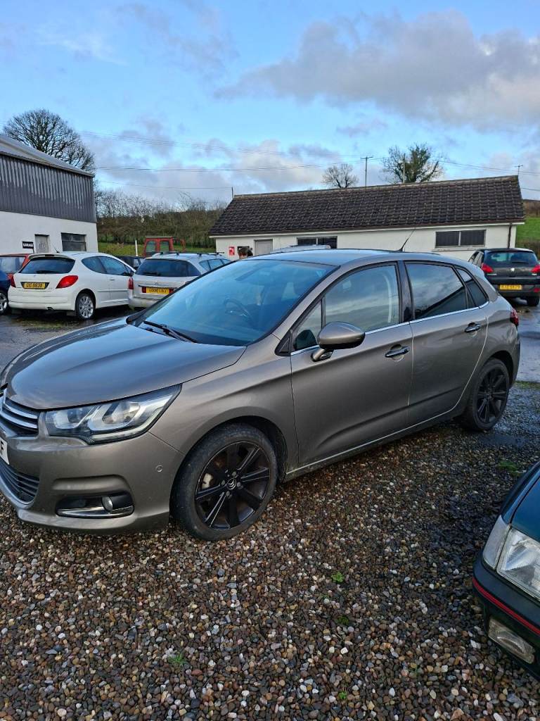 Citroen, C4, Hatchback, 2015, Manual, 1560 (cc), 5 doors