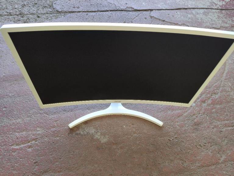 image for ED242QR Widescreen curved LCD 24 inch Monitor 75mhz refresh