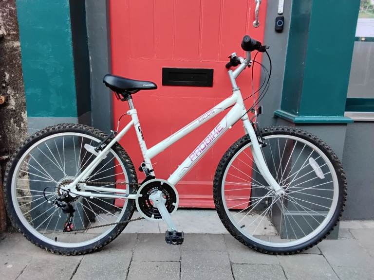 Probike escape 260 ladies mountain bike hardly used