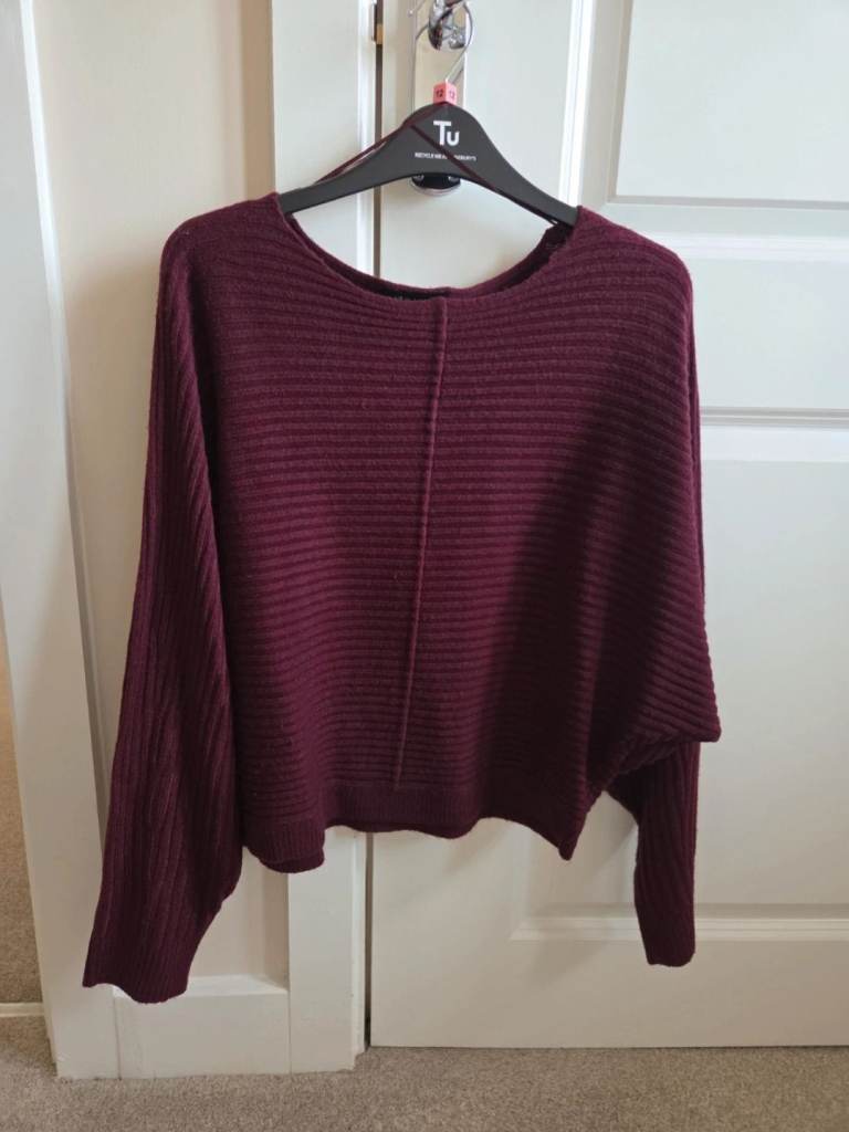 Ladies Burgundy Ribbed Jumper – Size 10-12, Good Condition