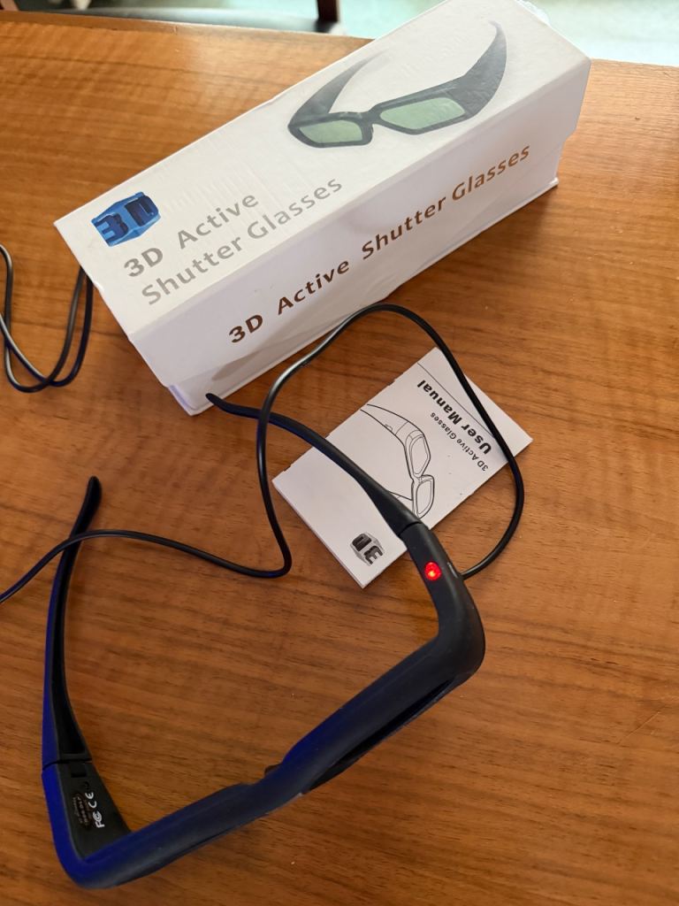 3DGlasses Active shutter DLP- link 3 D