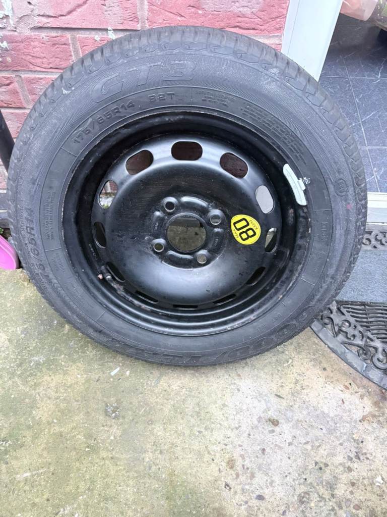 Ford Fiesta spare wheel and safety nut 