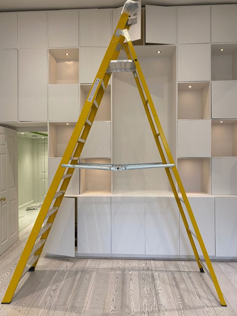 Trade Master Pro® Fibreglass Platform Step Ladders (12 step)