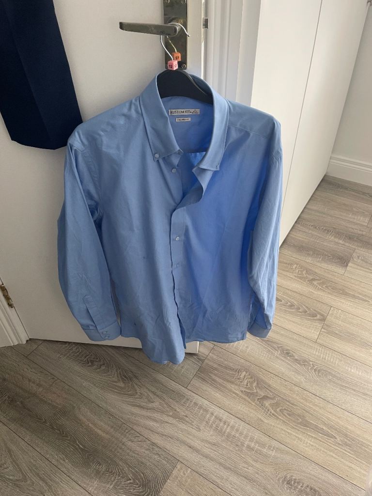 Navy blue suit ensemble , Good Condition