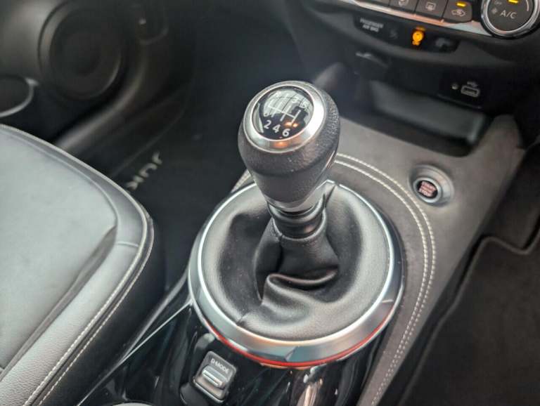 2019 Nissan Juke 1.0 DIG-T Tekna+ SUV 5dr Petrol Manual Euro 6 (s/s) (117 ps) - Parking Came HATC...