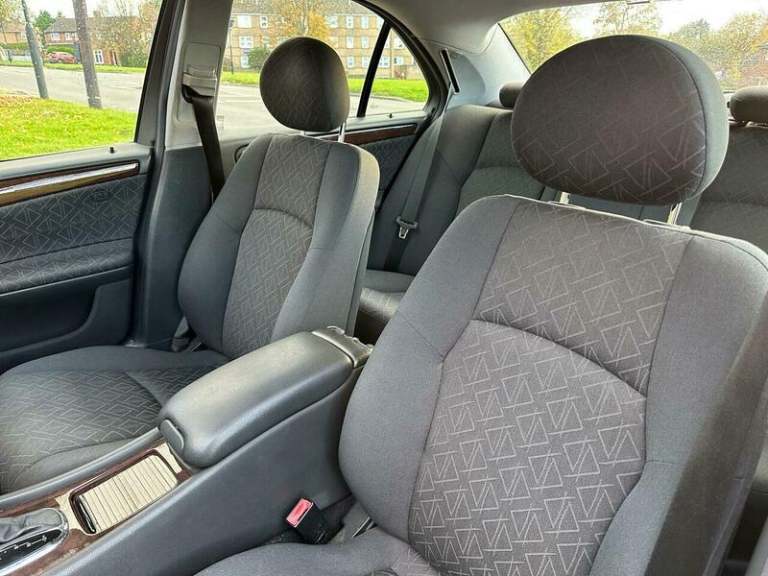 2003 Mercedes-Benz C Class 1.8 C180 Kompressor Elegance SE 4dr Petrol Automatic