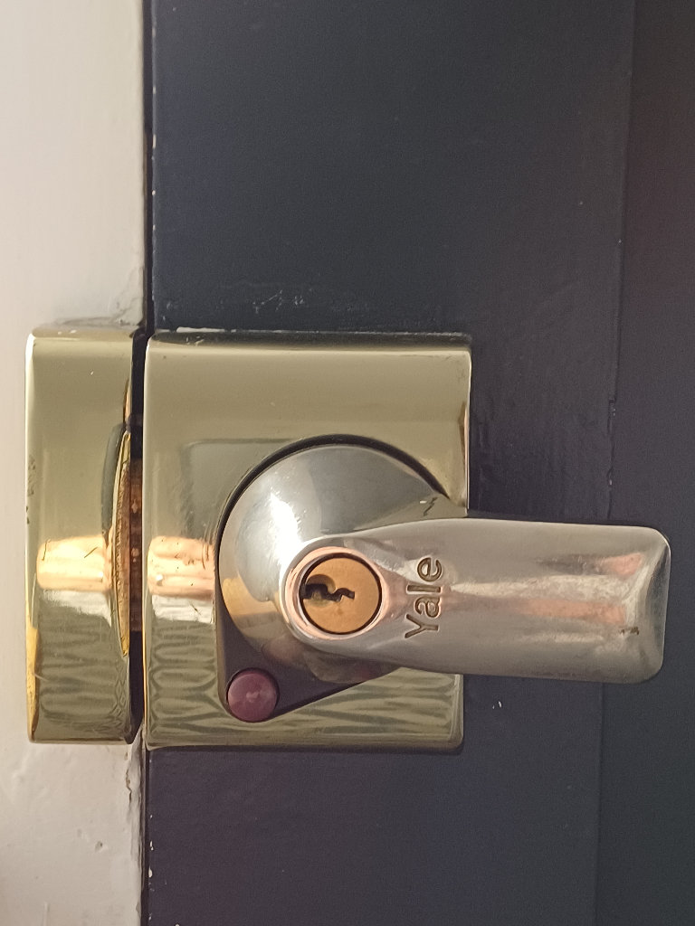 Yale Night Latch