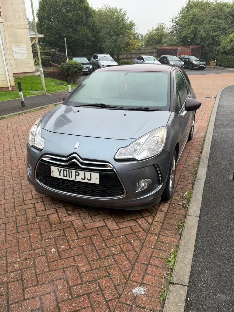 Citroen, DS3, Hatchback, 2011, Manual, 1560 (cc), 3 doors