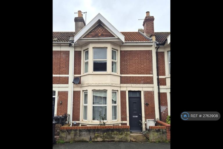 2 bedroom house in Sandringham Road, Bristol, BS4 (2 bed) (#2763908)