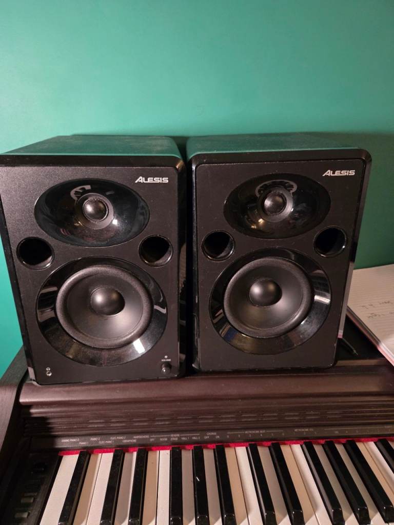 Alesis Elevate 5 MKII 2x40W Powered Desktop Studio Speakers - Black