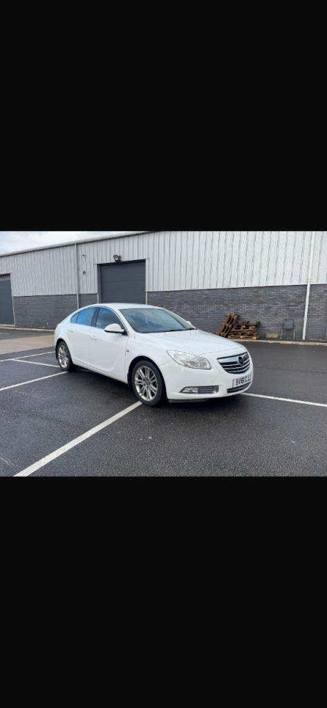 Vauxhall Insignia 1.8 VVT Petrol Exclusive - Very Low Miles 56K