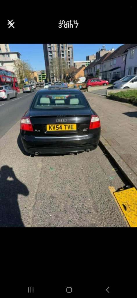 Audi, A4, Saloon, 2004, Manual, 1781 (cc), 4 doors