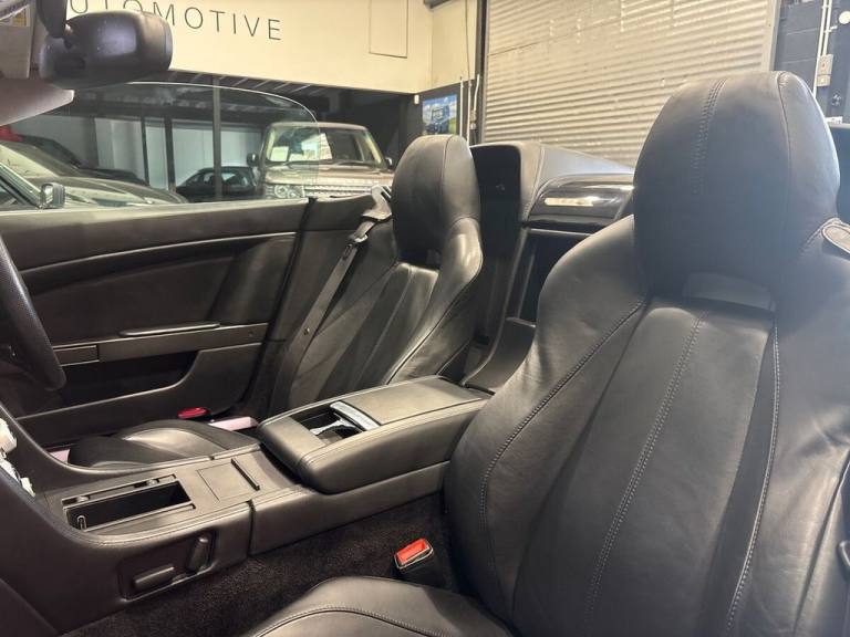 2011 Aston Martin Vantage 4.7 V8 Roadster 2dr Petrol Sportshift Euro 4 (420 bhp) Convertible Petr...