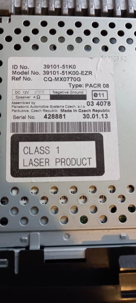 Panasonic Cd + radio car stereo with facia and mount