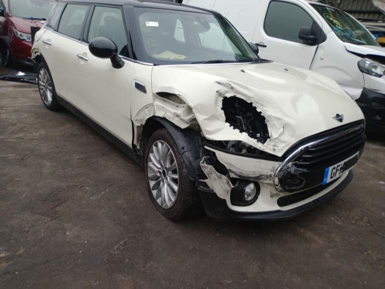 Breaking MINI 1.5 PETROL 2019 STOCK NUMBER TY99