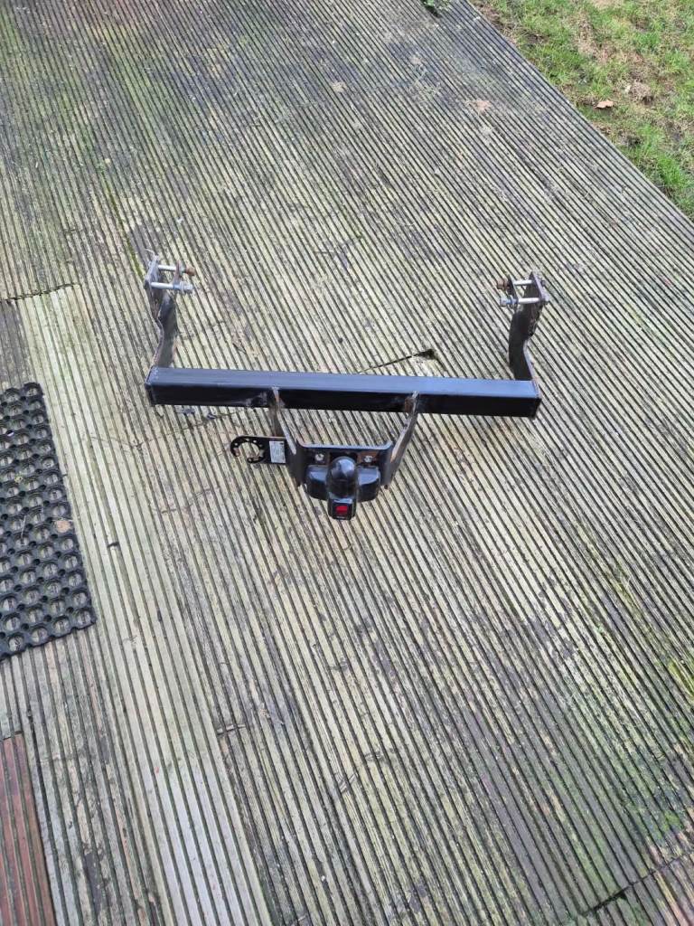 Tow Bar Transit Custom 