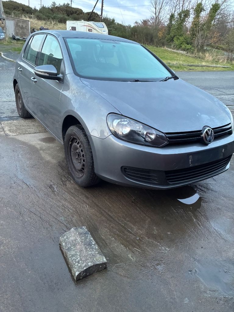 VOLKSWAGEN GOLF BUMPERS 