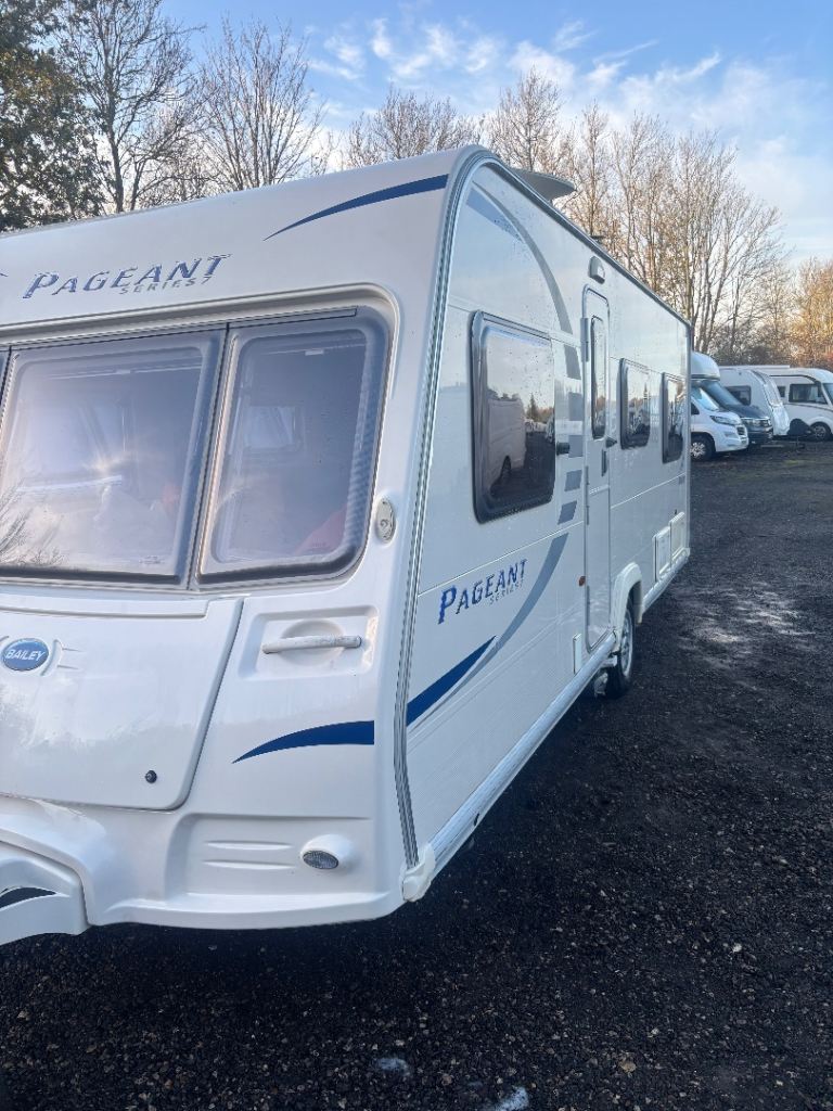 Bailey pageant series 7