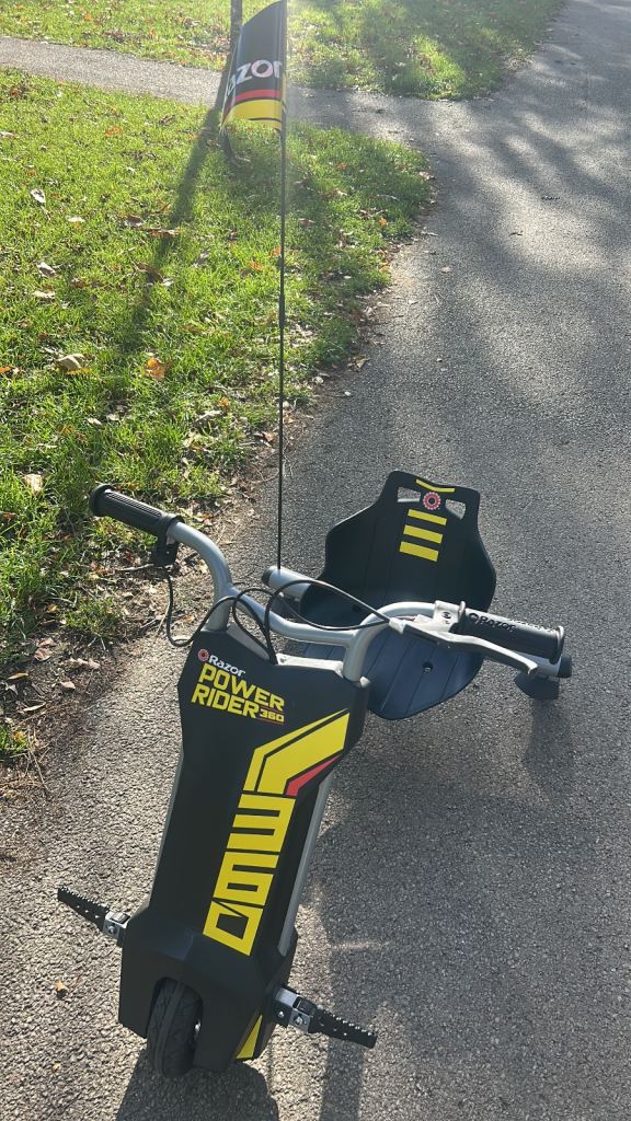 Razor 360 power rider 