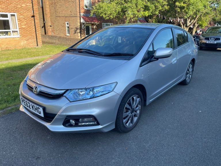 Honda insight (hybrid)