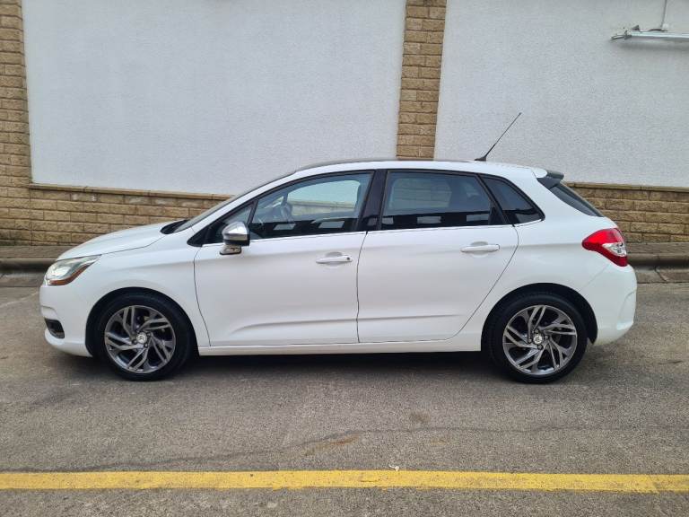 2013 63 CITROEN C4 1.6 E-HDI £20 TAX + PANROOF +P/SENSORS+BLUETOOTH+USB CHEAP BARGAIN civic a3 audi
