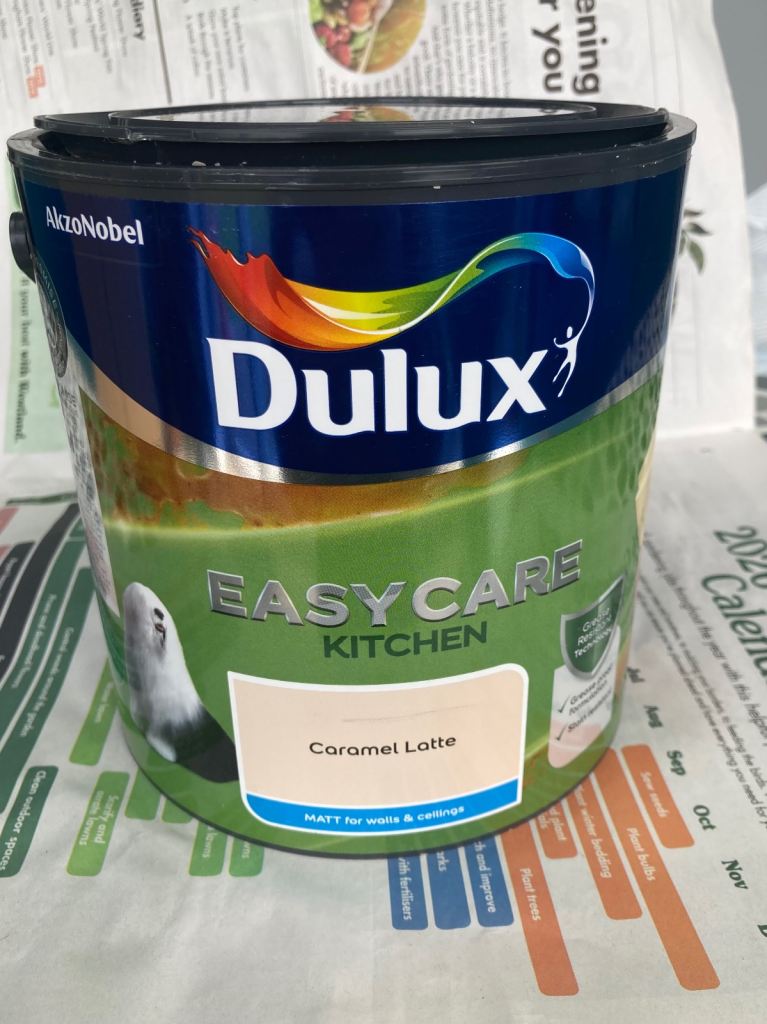 Dulux Easycare Kitchen Paint 2.5L - Caramel Latte
