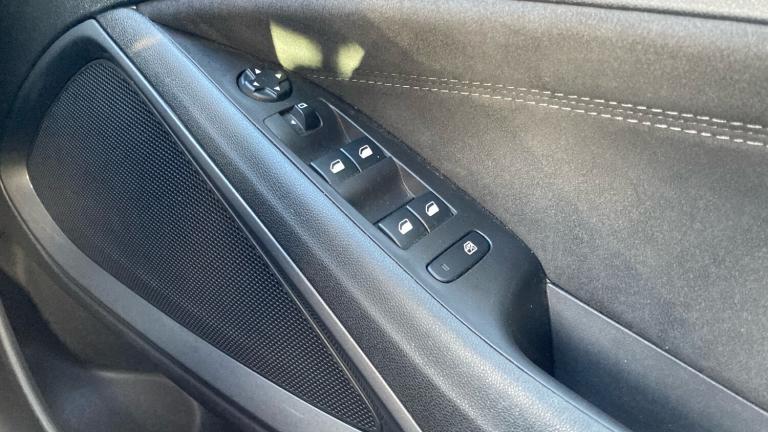 2022 Vauxhall Crossland 1.2 Turbo [130] Ultimate 5dr Petrol Hatchback Hatchback Petrol Manual