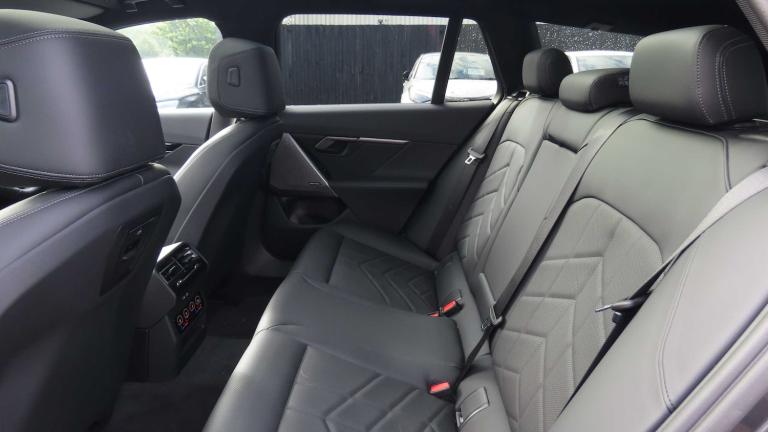 2025 BMW i5 250kW eDrive40 M Sport 84kWh 5dr Auto Estate Electric Automatic