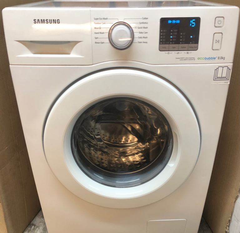 Samsung ecobubble 8kg,1400 spin washing machine. Model WF80F5EOW4W in lovely condition 