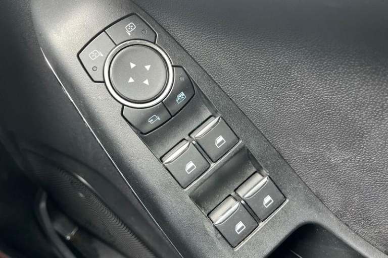 2021 Ford Fiesta 1.0L EcoBoost 125ps Hybrid mHEV ST-Line Edition 5dr Manual Manual Hatchback Petr...