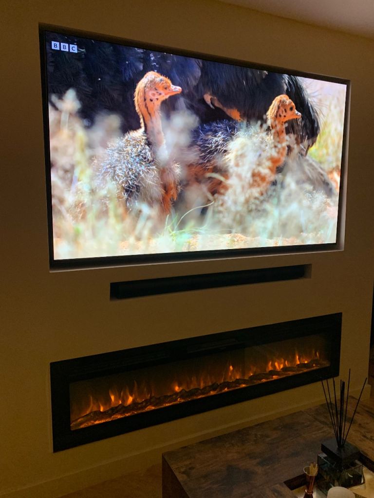 LG OLED evo C3 77 inch 4K Smart TV 2023