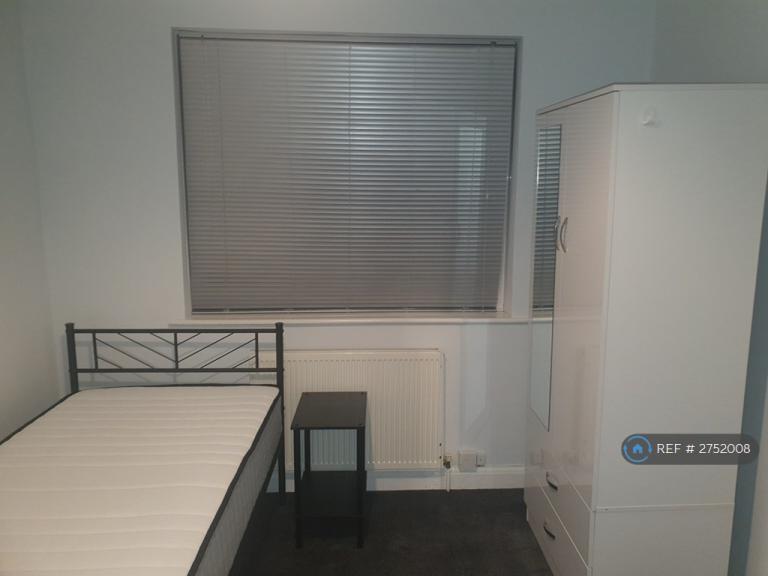 1 bedroom in Church Lane, London, NW9 (#2752008)