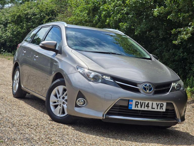 2014 Toyota Auris 1.8 VVT-h Icon Touring Sports CVT Euro 5 (s/s) 5dr Hybrid