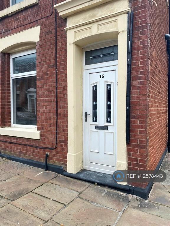 3 bedroom house in Rutland Street, Blackburn, BB2 (3 bed) (#2678443)
