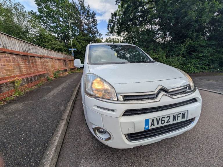 Citroen, BERLINGO MULTISPACE, MPV, 2012, Semi-Auto, 1560 (cc), 5 doors